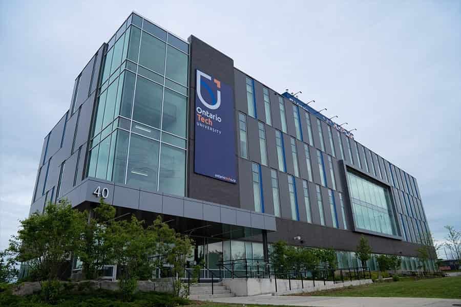 University_of_Ontario_Institute_of_Technology_UOT_2