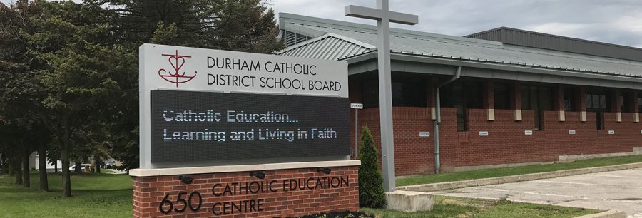 Du_hoc_Canada_-_Durham_Catholic_School_District